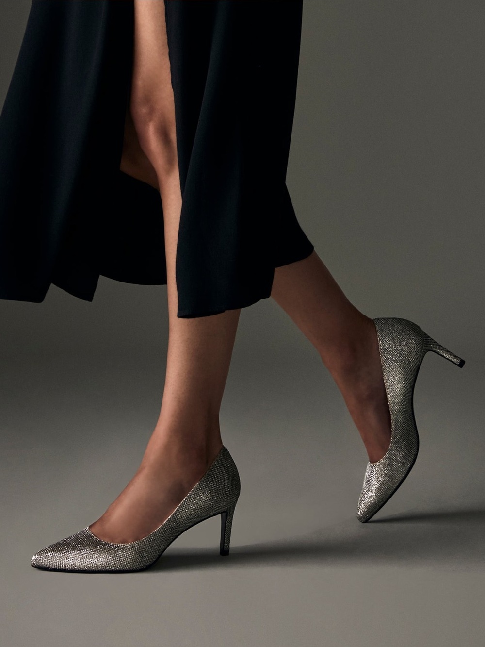 Inez Lola Heels in Gunmetal Woven size 8